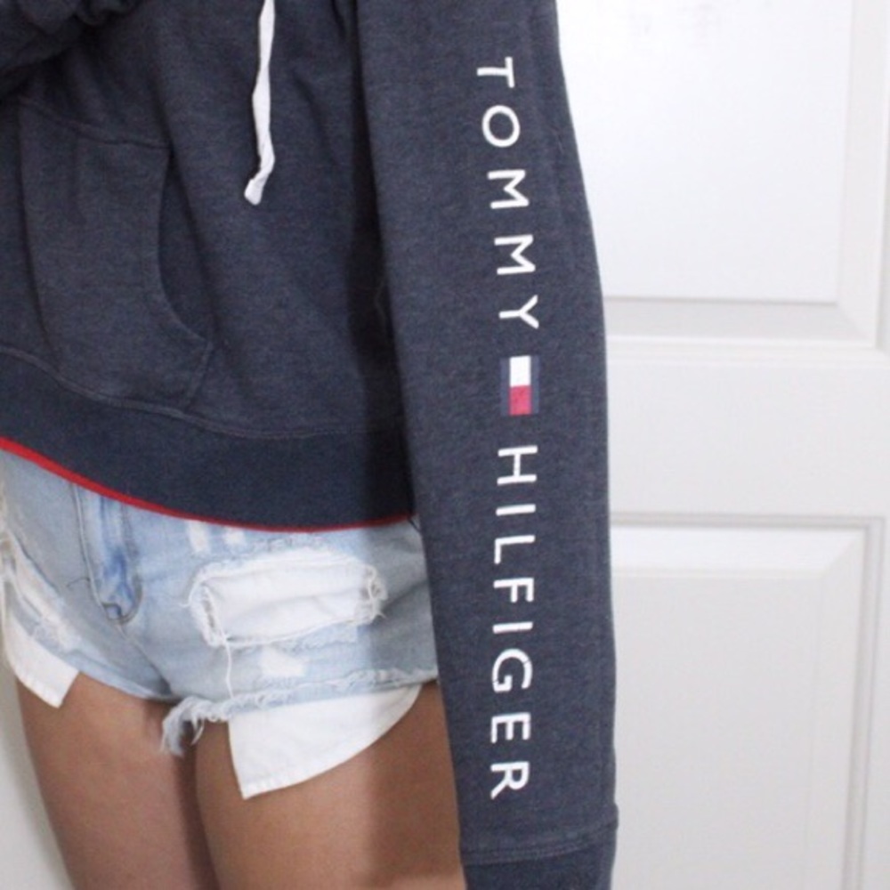 Tommy Hilfiger Cropped Hoodie